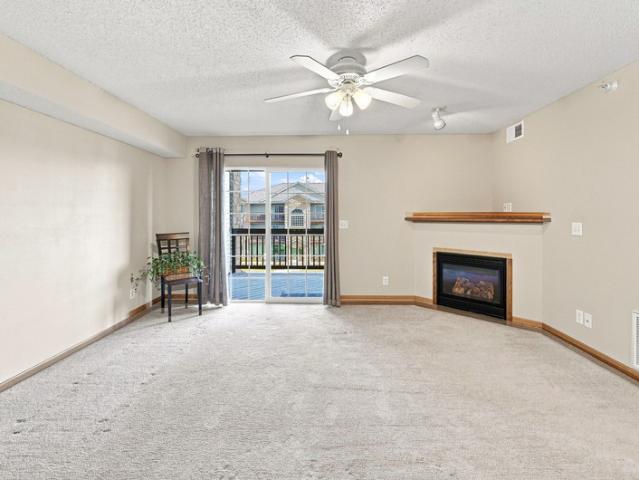 Condo for sale in Eldridge, Iowa