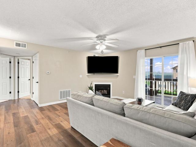 Condo for sale in Eldridge, Iowa