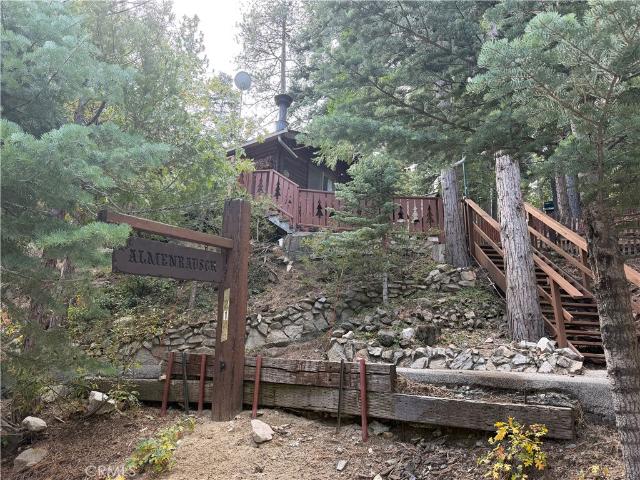 House for sale in Running Springs, San Bernardino County