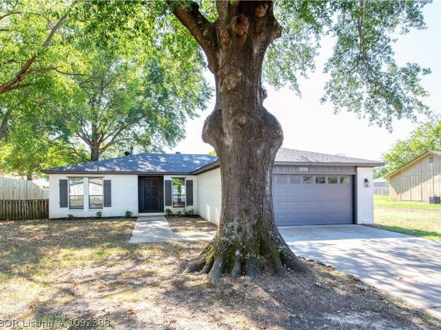 House for sale in Fort Smith, Sebastian County