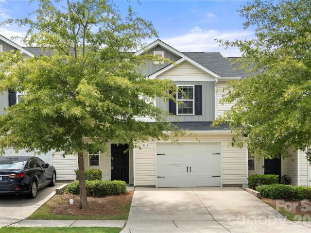 Townhouse for sale in Mecklenburg, North Carolina
