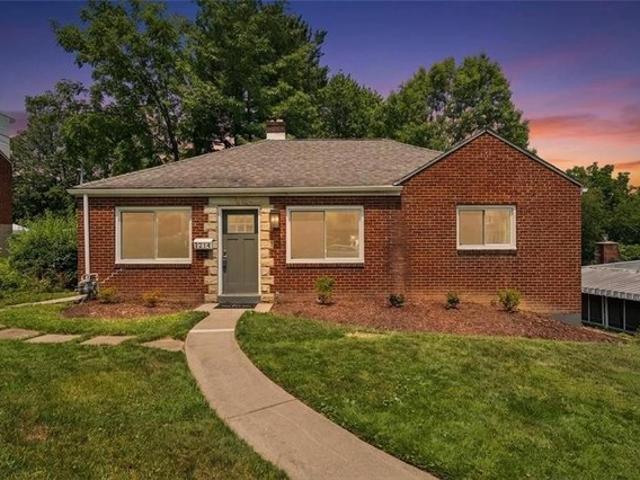 House for sale in Bethel Park, Pennsylvania