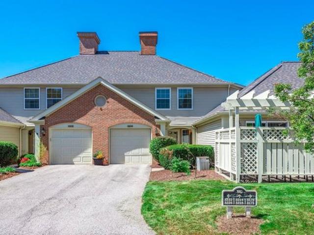 Condo for sale in Westlake, Ohio
