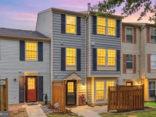 Townhouse for sale in Burtonsville, Maryland
