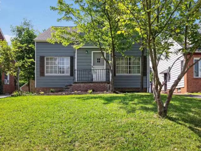 House for sale in Cleveland House for sale in Cleveland