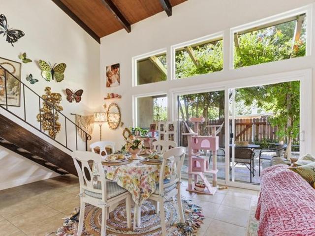 Condo for sale in Yolo, California