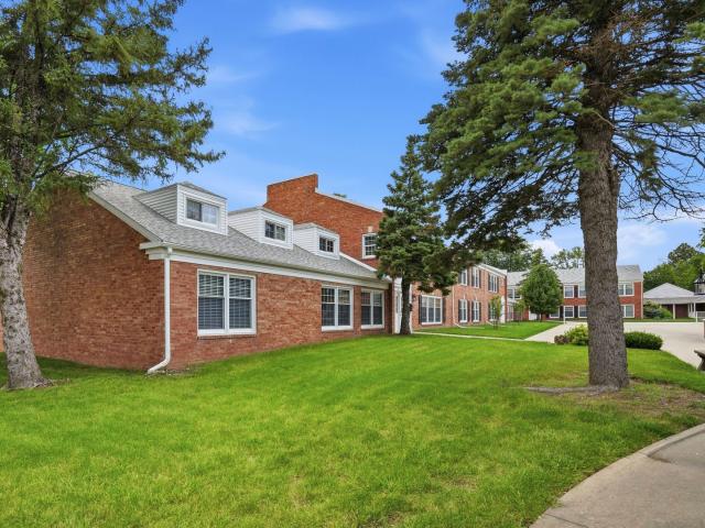 Townhouse for sale in Davenport, Iowa