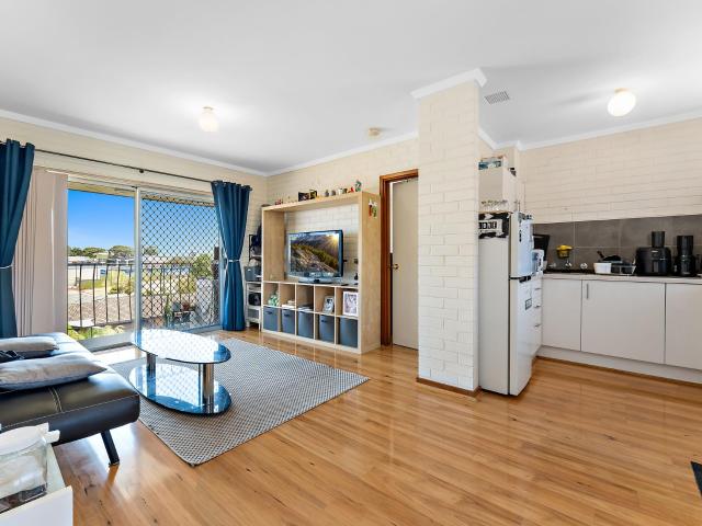 Apartment for sale in Spearwood, Western Australia