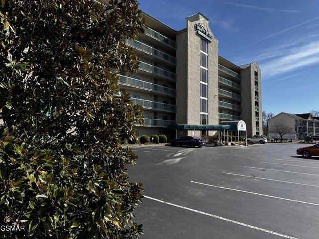 Condo for sale in Pigeon Forge, East Tennessee
