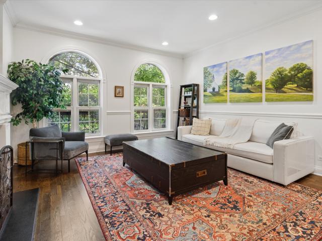 Condo for sale in Chicago Park, Illinois