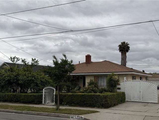 House for sale in Inglewood, California