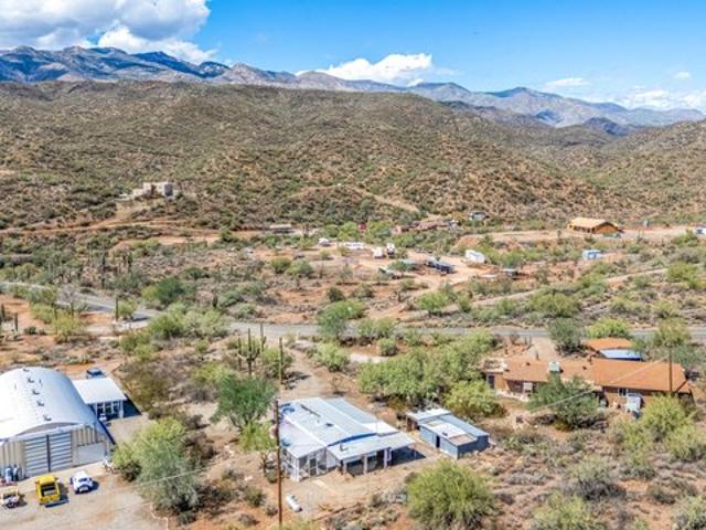 House for sale in Black Canyon City, Yavapai County