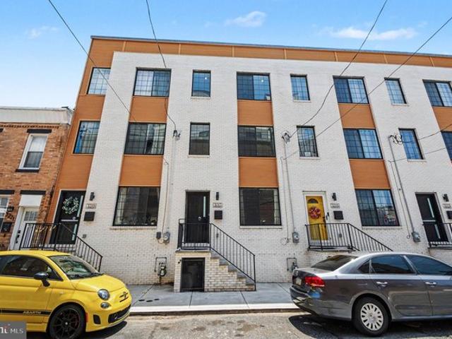 Townhouse for sale in Philadelphia, Pennsylvania
