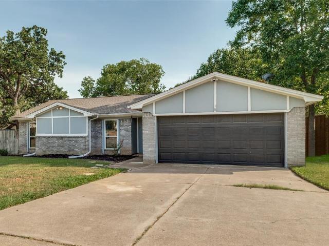 House for sale in Bedford, Texas