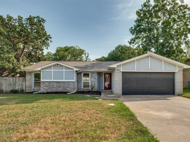 House for sale in Bedford, Texas