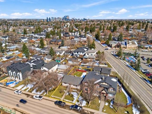 House for sale in Richmond, Calgary