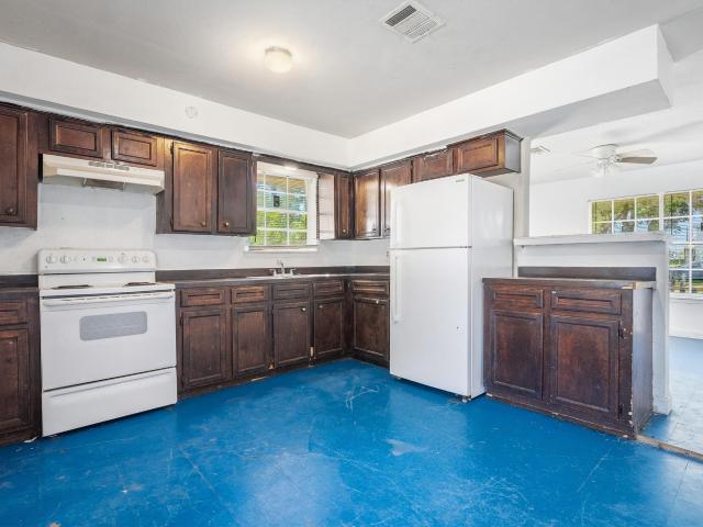 House for sale in Fifth Street, Stafford
