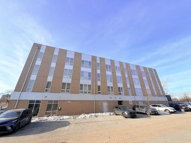 Condo for sale in Chicago Park, Illinois