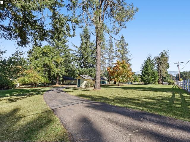 House for sale in Walker, Creswell