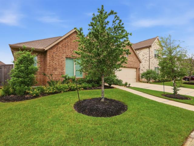House for sale in Brookshire, Texas