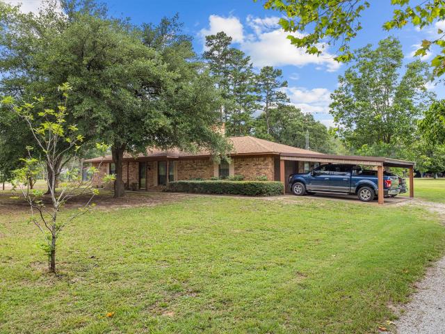 House for sale in Elkhart, Anderson County