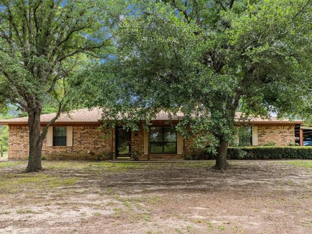 Farm for sale in Elkhart, Texas