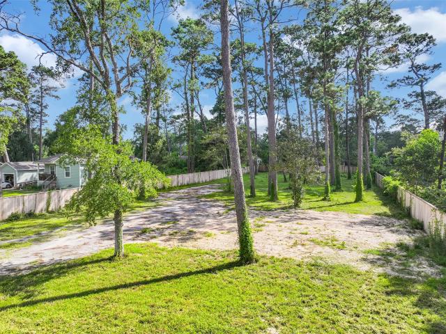 Land for sale in Dickinson, Texas