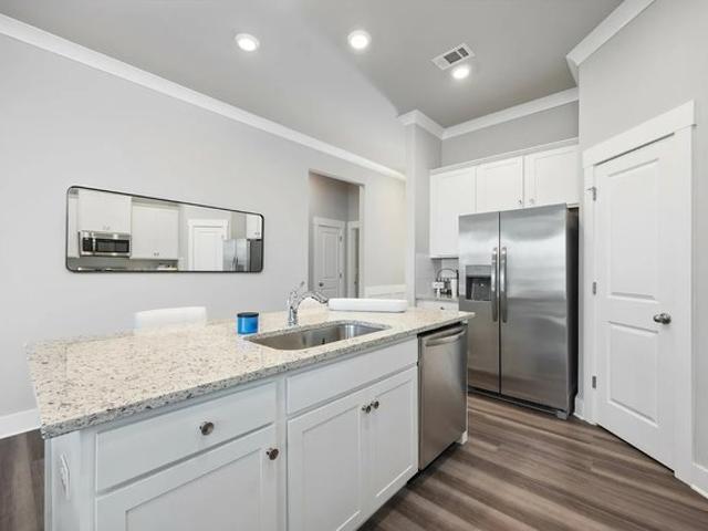Townhouse for rent in Opelika, Alabama