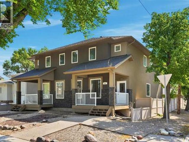House for sale in Saskatoon, Saskatchewan