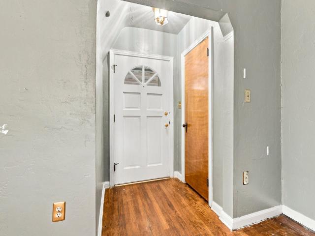 House for sale in Carnegie, Pennsylvania