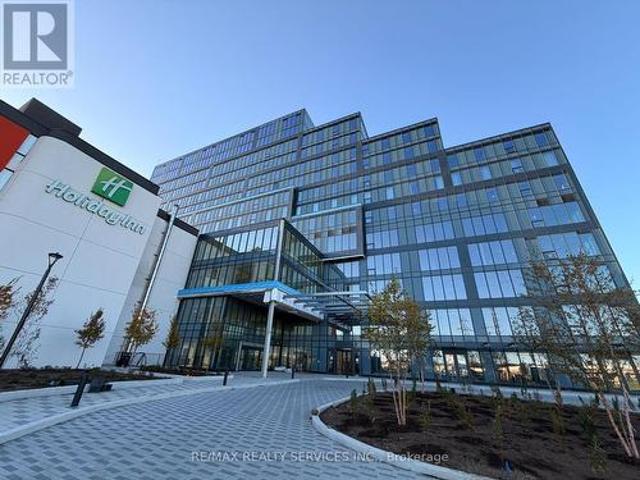 Commercial for rent in Woburn, Ontario