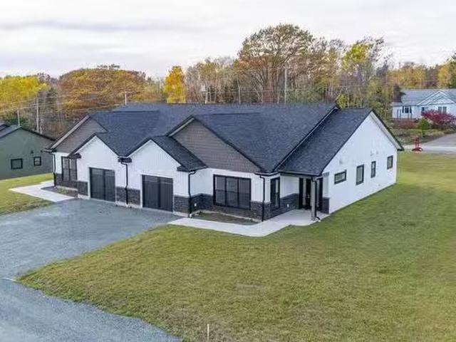 House for sale in Pictou, Nova Scotia