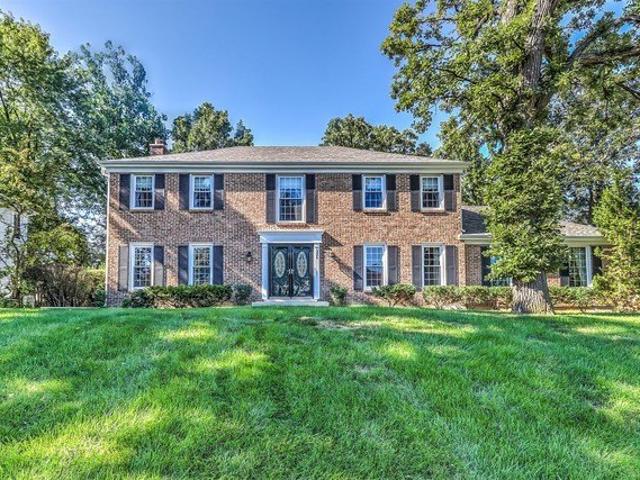 House for sale in Schaumburg, Illinois
