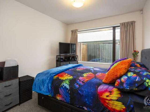 Apartment for sale in Addington, Canterbury