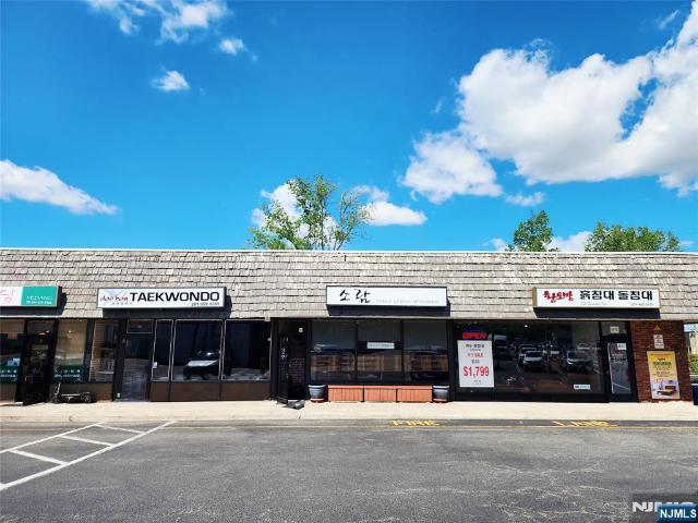Commercial for sale in Ridgefield