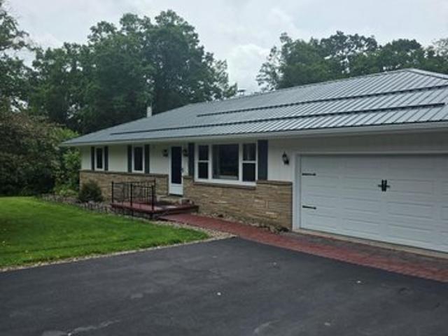 House for sale in Garrett, Maryland