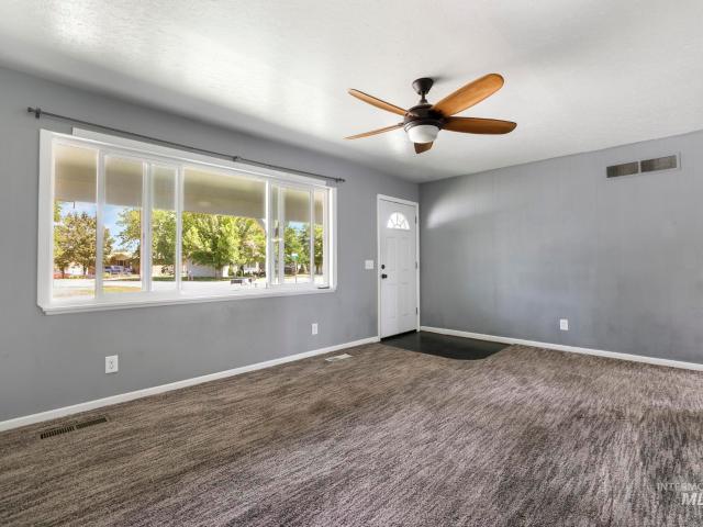 House for sale in Burley, Cassia County