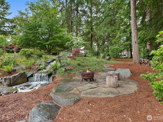 House for sale in Allyn, Washington