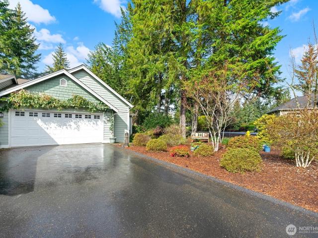 Condo for sale in Allyn, Washington