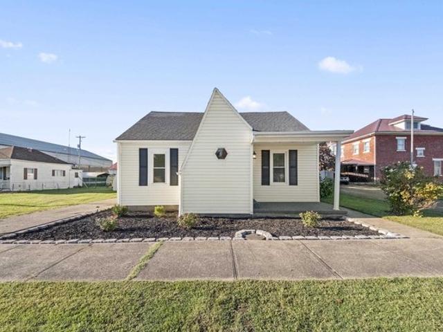 House for sale in Fifth and Lawrence Streets Residential Historic District, Ironton