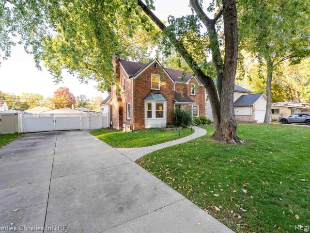 House for sale in Clawson, Oakland County