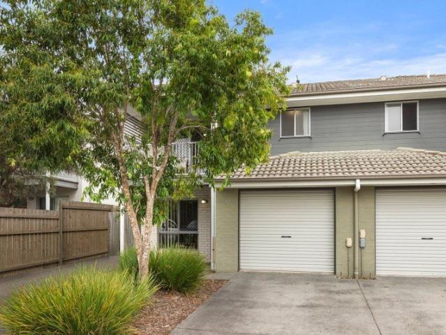 Townhouse for rent in Eternity Rise, Greater Brisbane