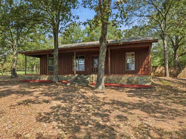 House for sale in Ark