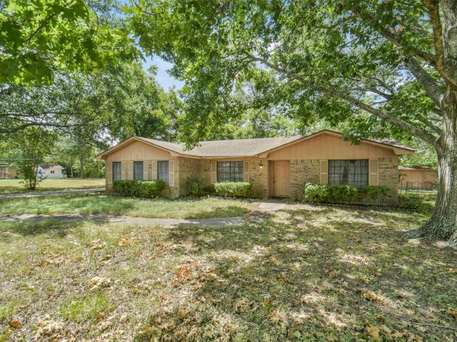 House for sale in Brenham, Washington County