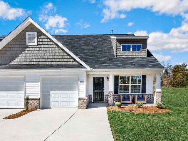 Townhouse for sale in Alamance, North Carolina