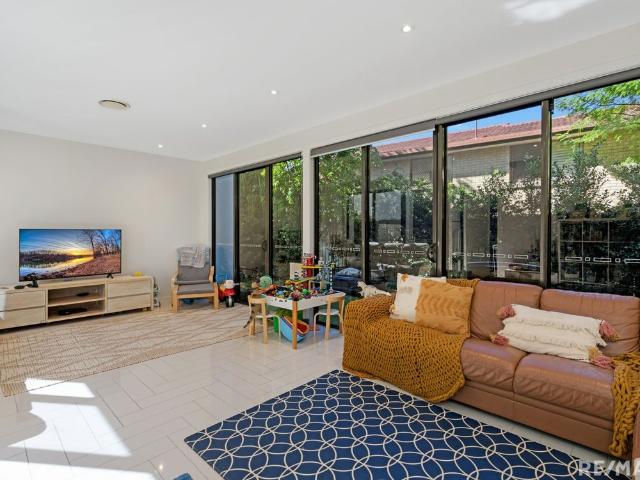 Townhouse for rent in Fernbrook, Queensland