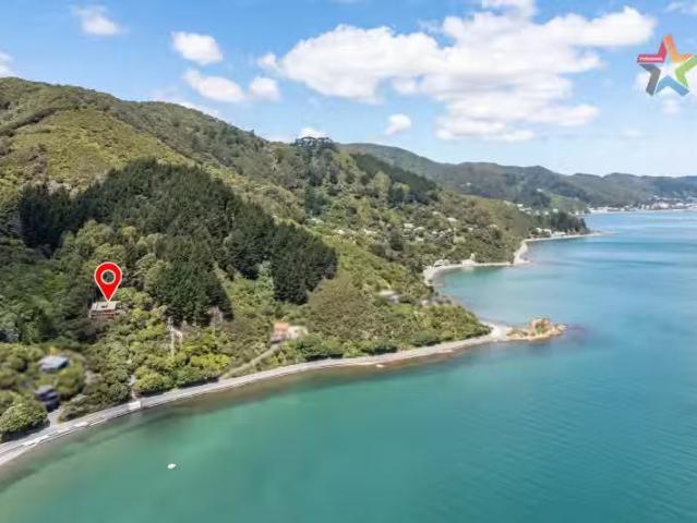 House for sale in Days Bay, Wellington