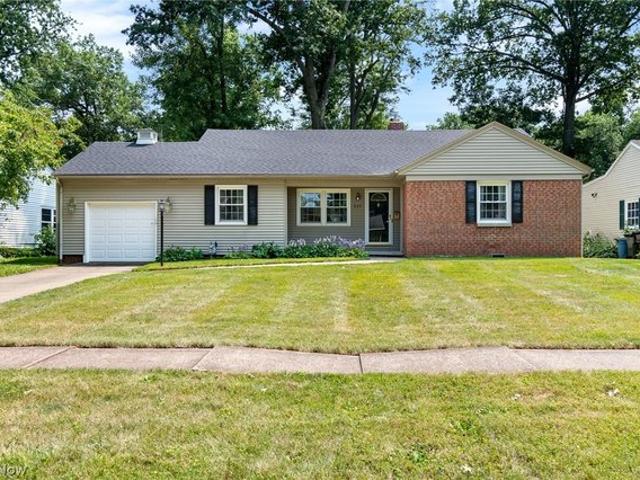House for sale in Elyria, Ohio