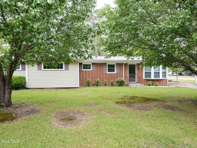 House for sale in Garland, North Carolina