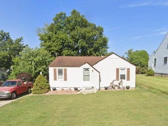 House for sale in Jackson, Missouri